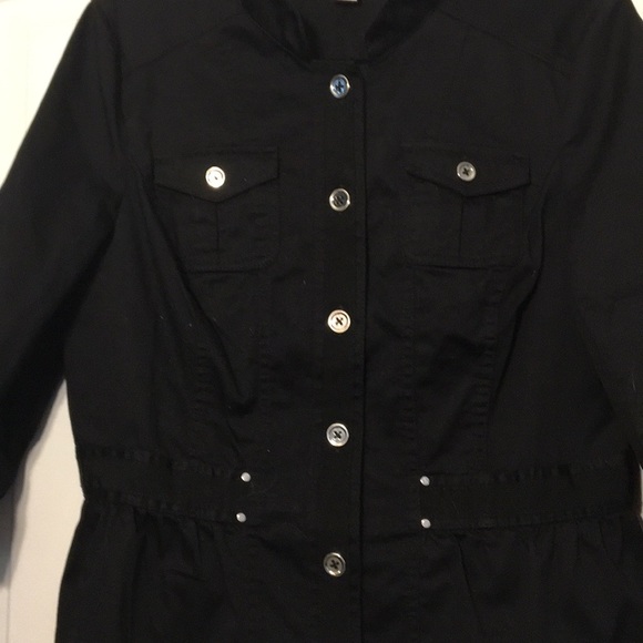 Jacket - Picture 2 of 4